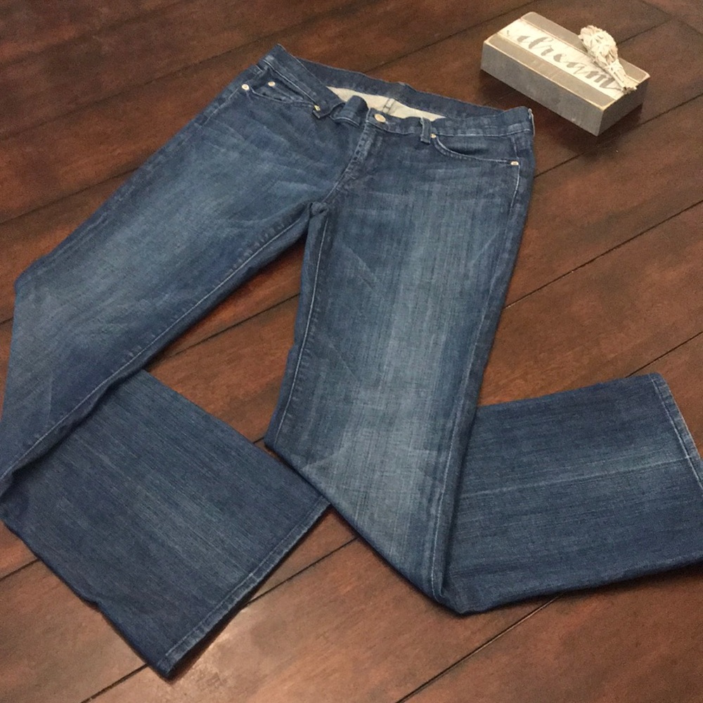 7 for all mankind flip flop